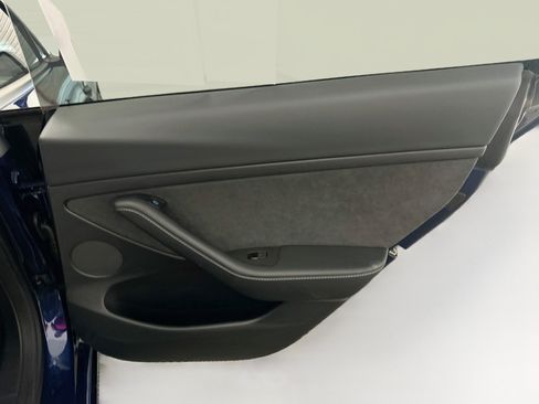 Used 2023 Tesla Model 3 Performance AWD/4WD image 33