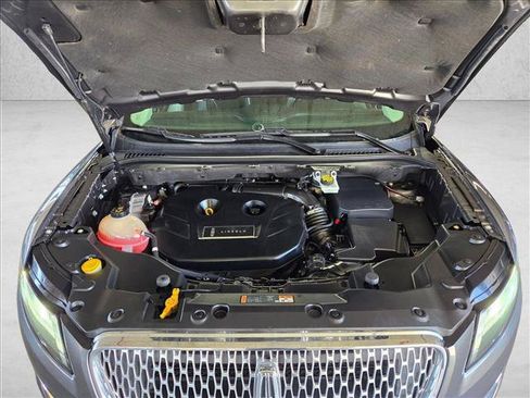 Used 2019 Lincoln MKC Reserve w/ MKC Climate Package FWD image 22