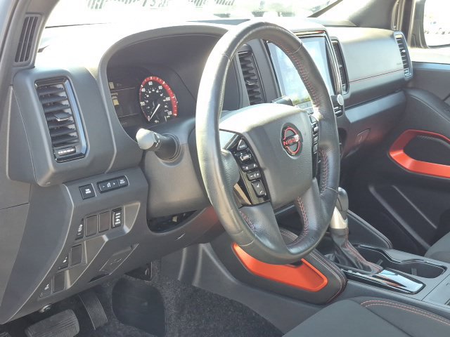 Used 2022 Nissan Frontier Pro-X RWD image 10