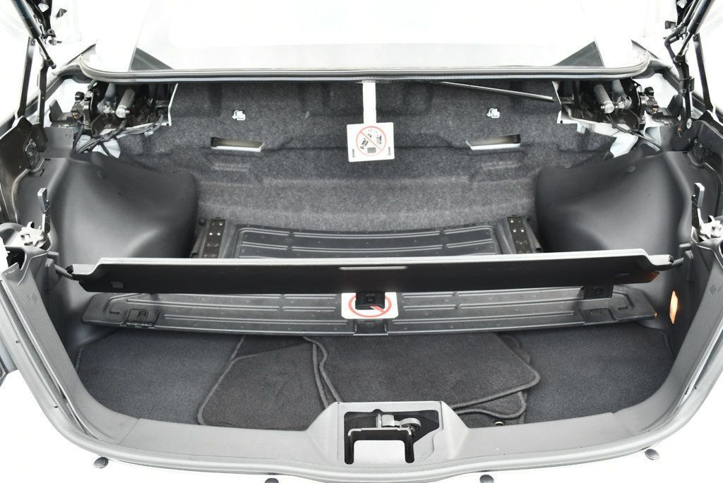 Used 2012 Chrysler 200 Limited FWD image 16