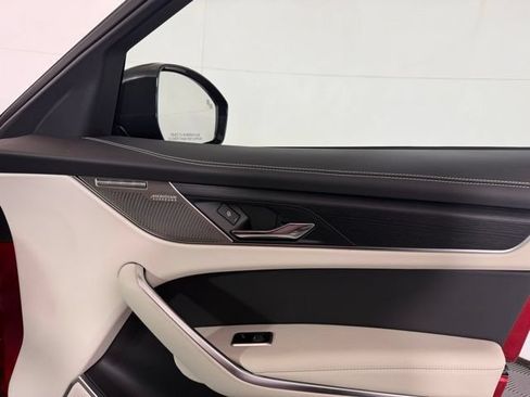 Certified 2026 Jaguar F-PACE R-Dynamic S AWD/4WD image 18