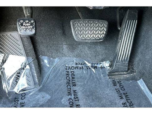 Used 2021 Toyota Camry SE FWD image 42
