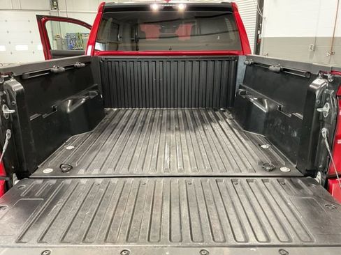Used 2024 Toyota Tacoma SR5 image 18