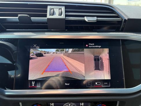 Used 2022 Audi Q3 2.0T Premium Plus image 30