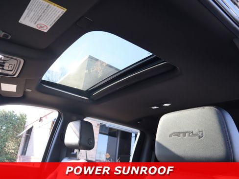 Used 2020 GMC Sierra 2500 AT4 w/ Technology Package image 31