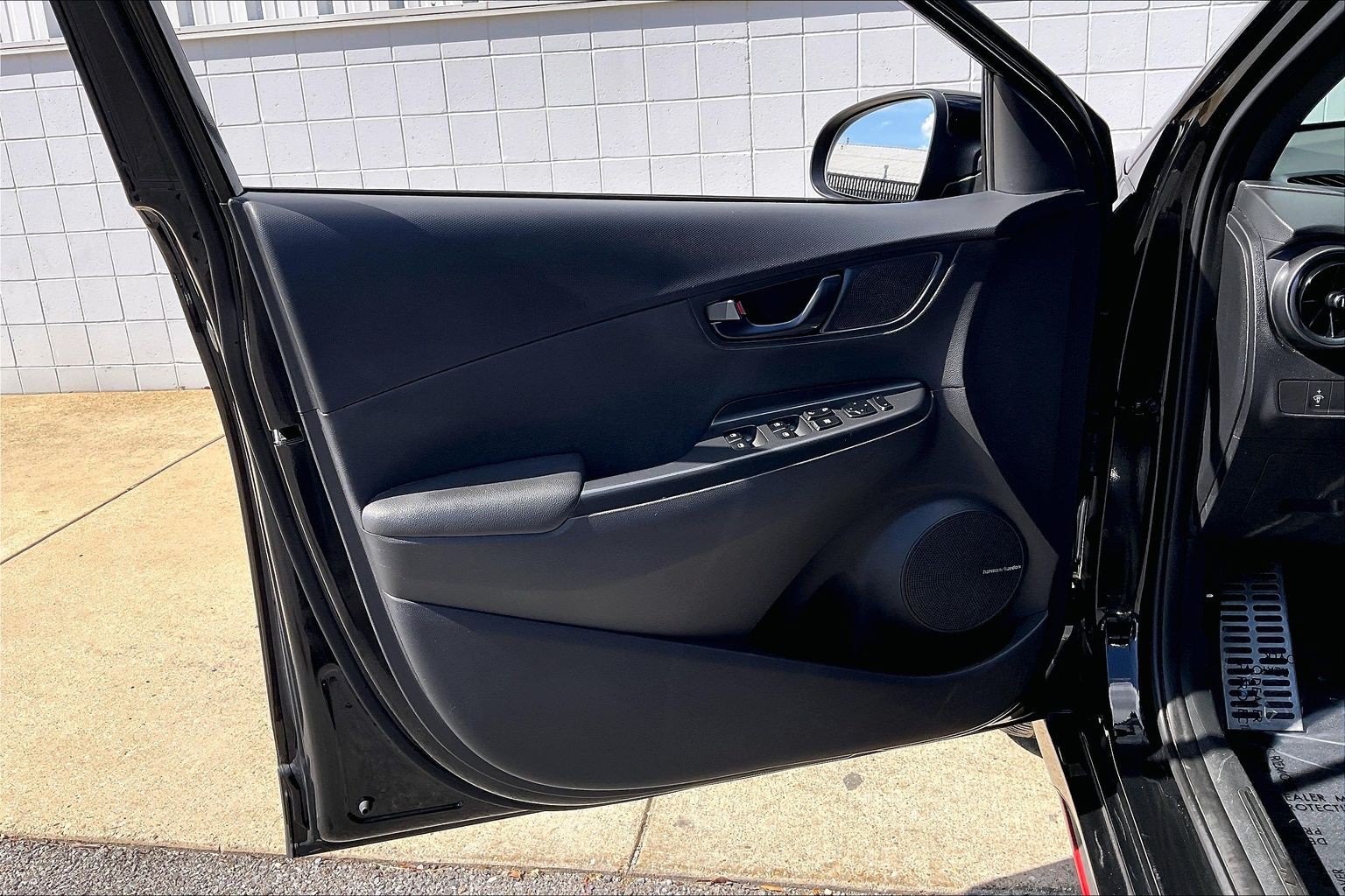 Used 2023 Hyundai Kona N FWD image 27