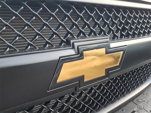 Used 2025 Chevrolet Express 3500 LS image 8