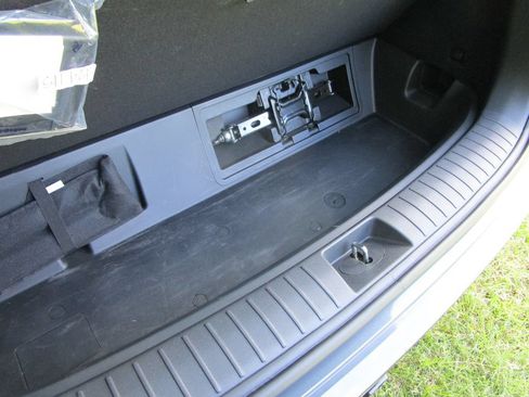 Used 2024 Hyundai Palisade SEL w/ Premium Package FWD image 18
