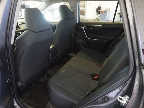 Used 2023 Toyota RAV4 LE AWD/4WD image 13