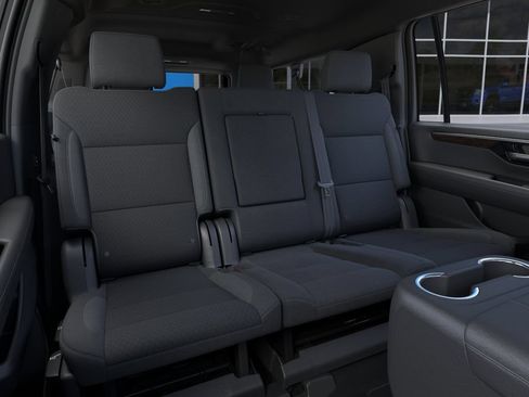New 2026 Chevrolet Suburban LS RWD image 17