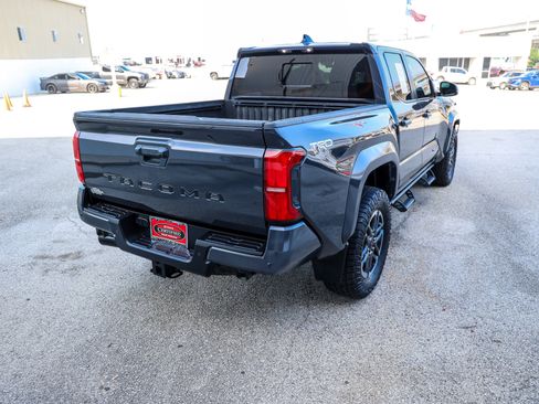 Certified 2024 Toyota Tacoma TRD Sport w/ TRD Sport Upgrade Package RWD image 7