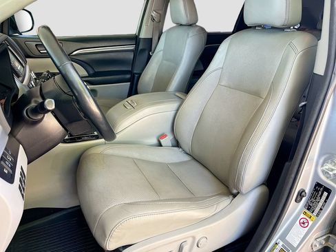Used 2018 Toyota Highlander Limited Platinum w/ Protection Package #3 AWD/4WD image 21