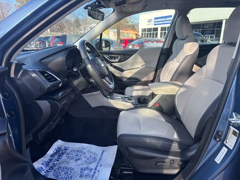Used 2023 Subaru Forester Premium image 21