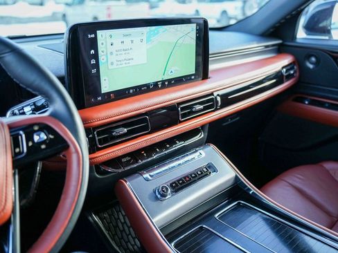 Used 2025 Lincoln Aviator Reserve w/ Jet Appearance Package image 39