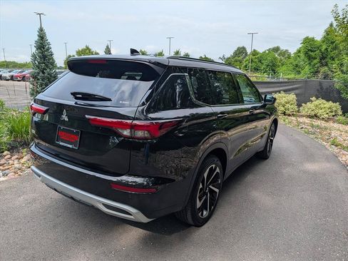 Used 2024 Mitsubishi Outlander SEL AWD/4WD image 5