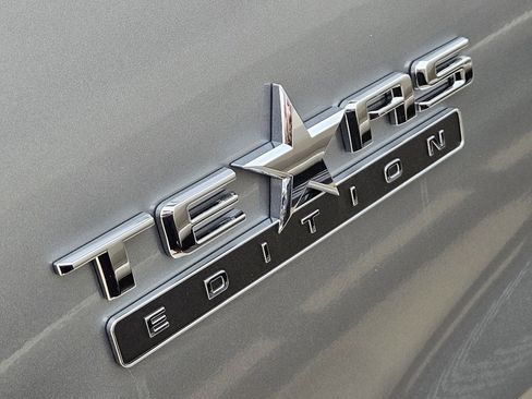 New 2026 Chevrolet Silverado 1500 LT w/ Texas Edition Plus AWD/4WD image 15