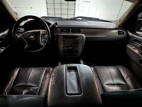 Used 2013 Chevrolet Silverado 3500 LTZ w/ LTZ Plus Package image 9