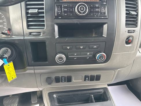 Used 2012 Nissan NV 2500 SV w/ Side Curtain Airbag Pkg RWD image 30