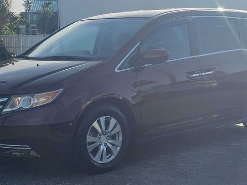 Used 2016 Honda Odyssey EX image 1