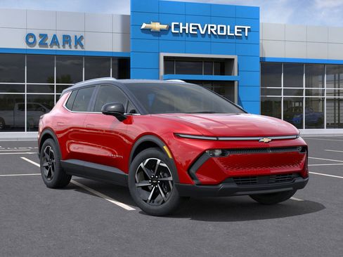 New 2026 Chevrolet Equinox EV LT image 38