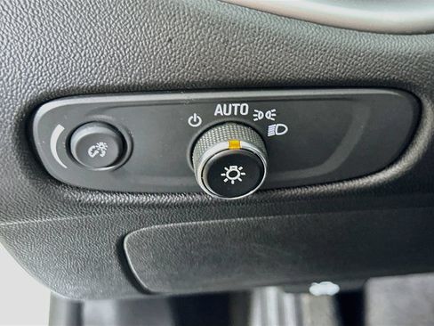 Used 2024 Chevrolet Malibu LT FWD image 20
