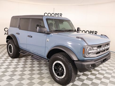 Used 2022 Ford Bronco Big Bend w/ Sasquatch Package AWD/4WD image 1