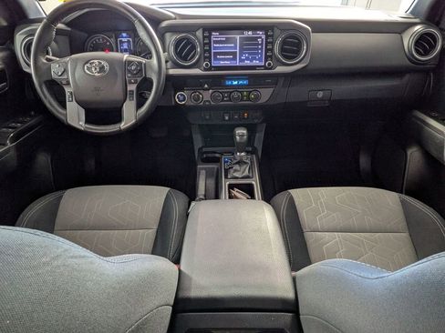 Used 2021 Toyota Tacoma TRD Sport AWD/4WD image 23