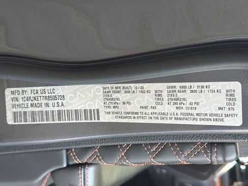 Used 2024 Jeep Grand Cherokee L Summit image 42