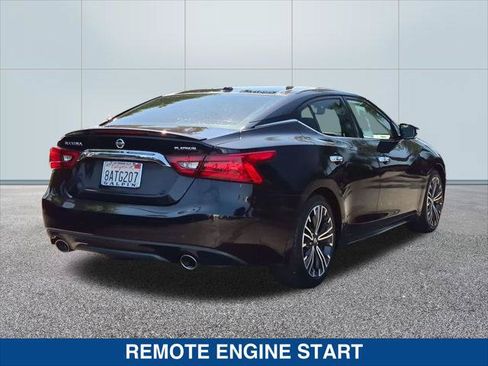 Used 2017 Nissan Maxima Platinum w/ Medallion Package FWD image 5