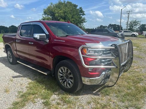Used 2024 Chevrolet Silverado 1500 LTZ AWD/4WD image 13