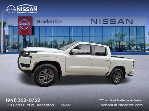 New 2026 Nissan Frontier SV w/ Tow Package AWD/4WD image 1