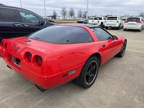 Used 1994 Chevrolet Corvette Coupe image 8