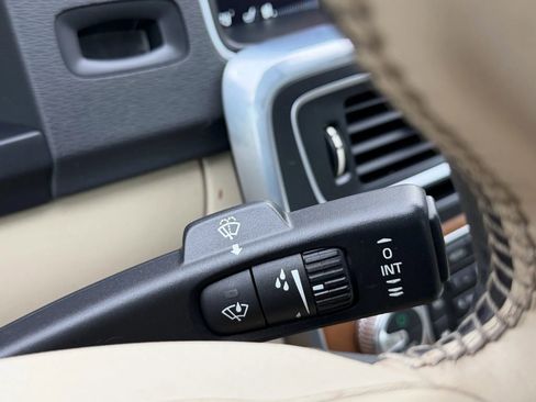 Used 2016 Volvo S60 T5 Inscription Platinum image 39