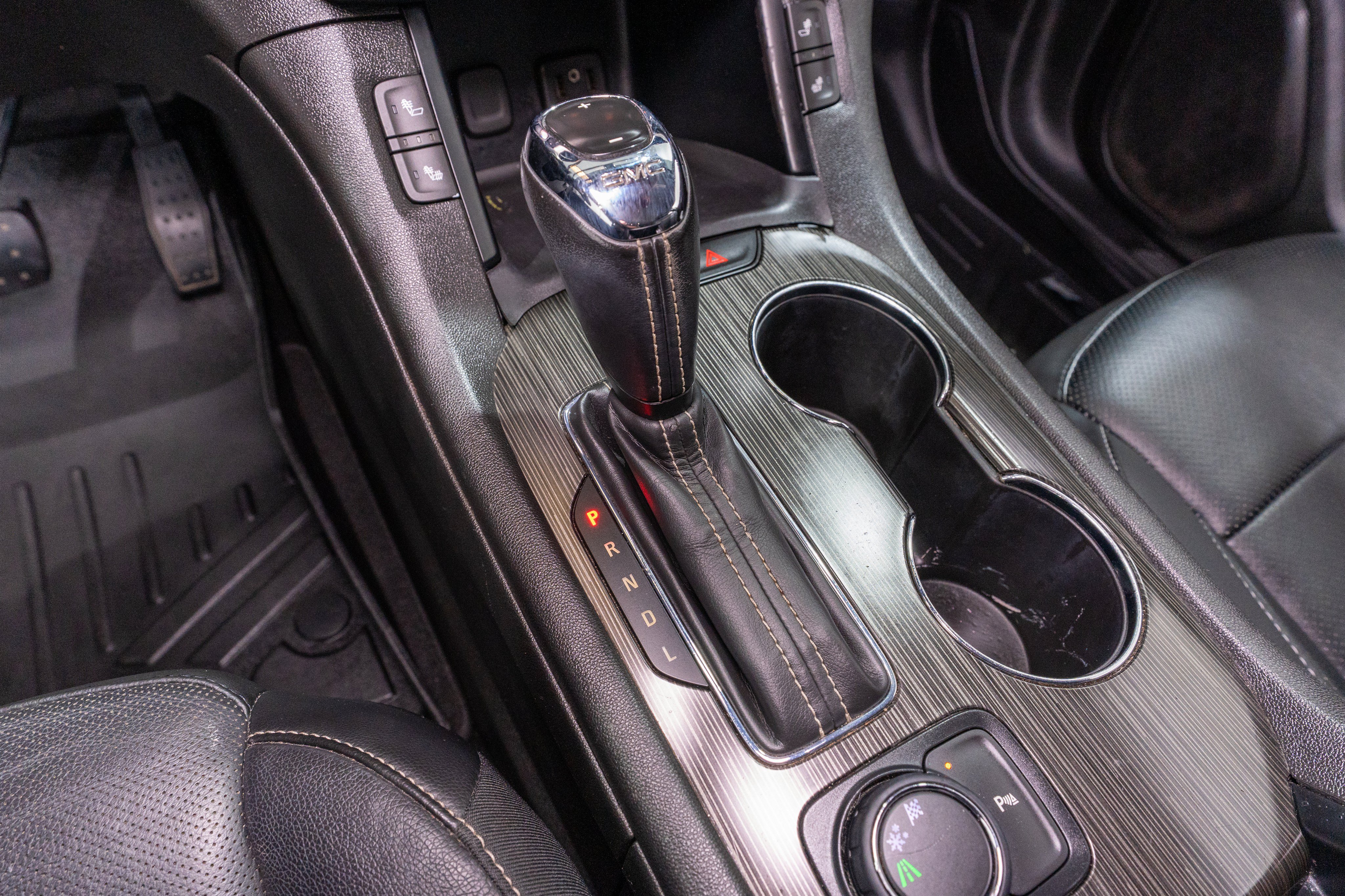 Used 2019 GMC Acadia SLT FWD image 23