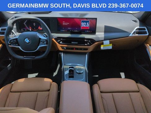 Used 2025 BMW 330i xDrive Sedan w/ Premium Package AWD/4WD image 17