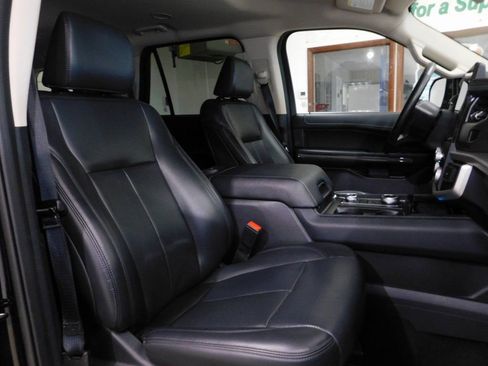Used 2024 Ford Expedition XLT image 95