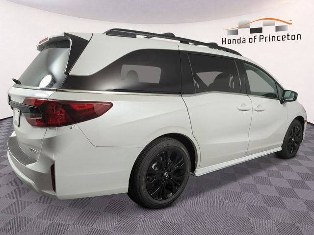 New 2027 Honda Odyssey Sport-L image 2