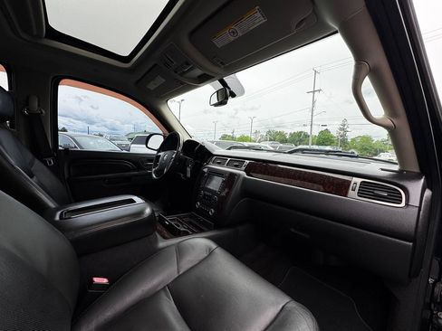 Used 2011 GMC Sierra 2500 Denali w/ LPO, Protection Package AWD/4WD image 27
