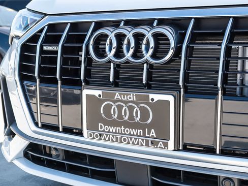 New 2025 Audi Q3 2.0T Premium image 5