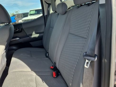 Used 2021 Toyota Tacoma 2WD Double Cab image 24