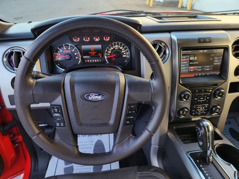 Used 2014 Ford F150 FX4 w/ Equipment Group 402A Luxury AWD/4WD image 10