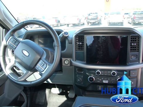 Used 2025 Ford F150 XLT w/ Equipment Group 301A Standard AWD/4WD image 19