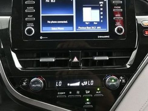 Used 2023 Toyota Camry LE FWD image 18