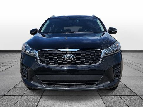 Used 2019 Kia Sorento FWD w/ LX Convenience Package image 2