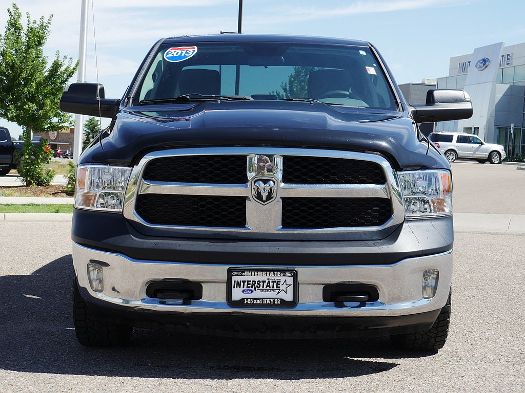 Used 2013 RAM 1500 ST w/ SXT Appearance Group AWD/4WD image 8