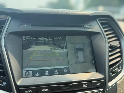 Used 2018 Hyundai Santa Fe Sport AWD/4WD image 30