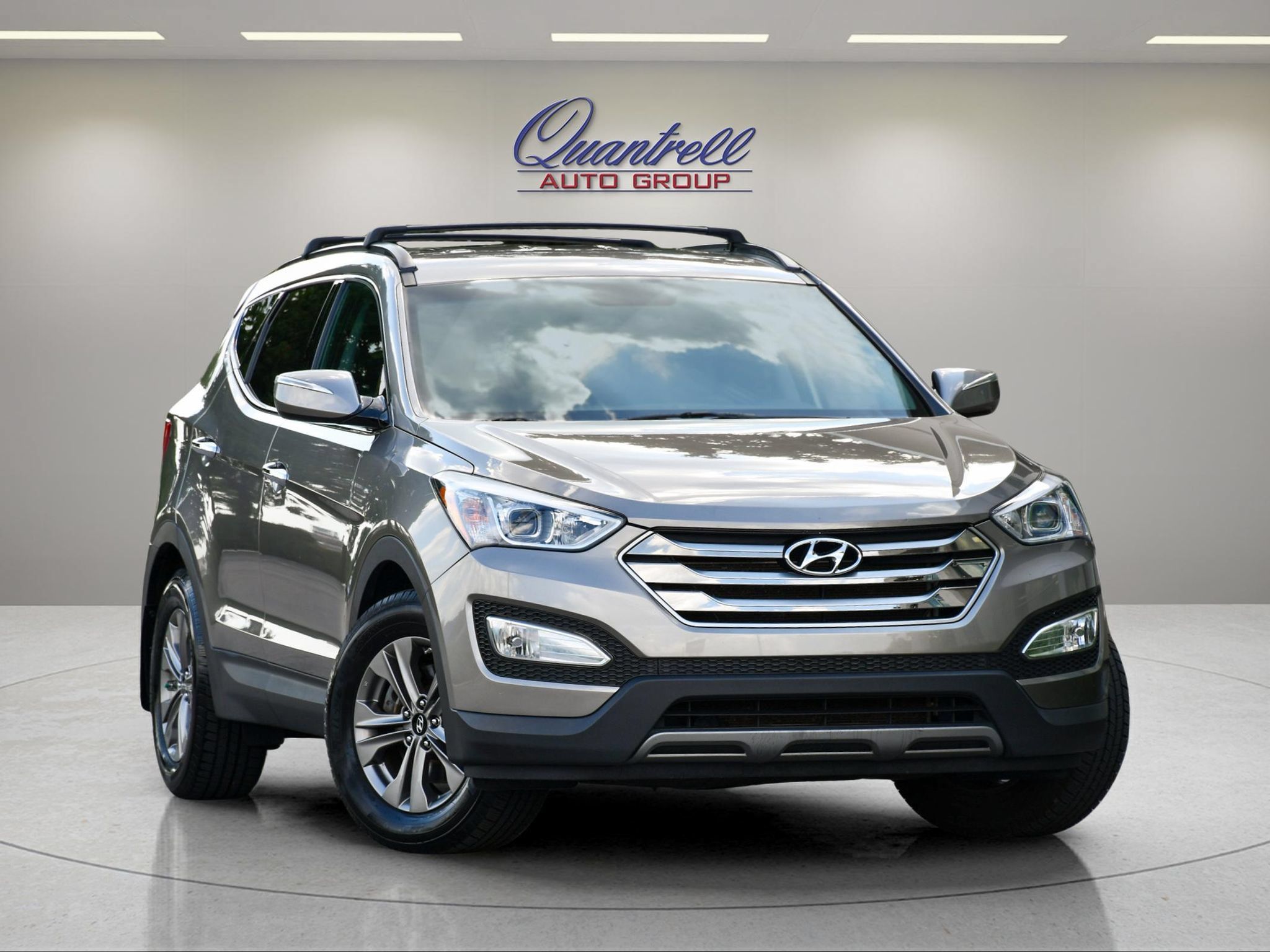 Used 2016 Hyundai Santa Fe Sport w/ Option Group 03 FWD image 1