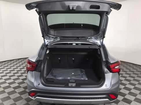 New 2026 Chevrolet Trax LT image 11