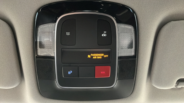 Used 2025 Hyundai Sonata SEL FWD image 32
