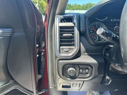 Used 2022 RAM 1500 Laramie AWD/4WD image 21